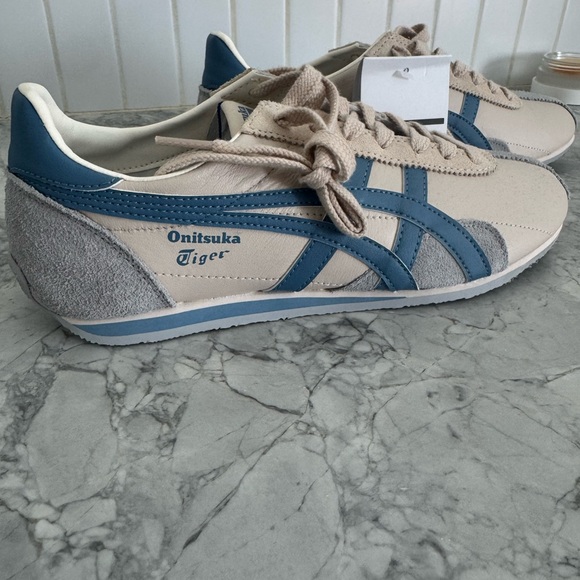 Onitsuka Tiger by Asics Men's Cream and Blue Sneakers - Picture 2 of 7